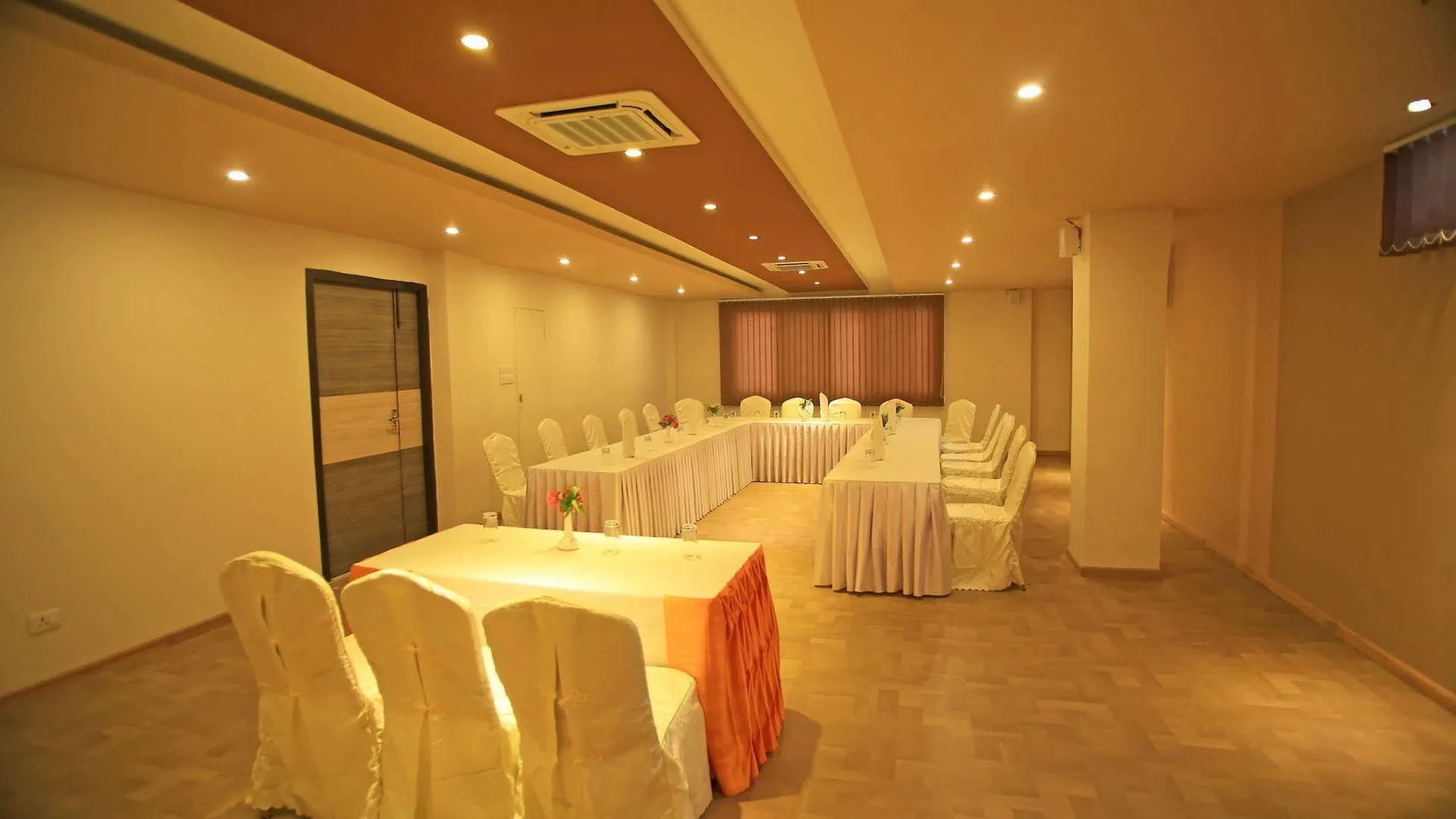 Mirage Lords Inn Kathmandu 3*,  Nepal